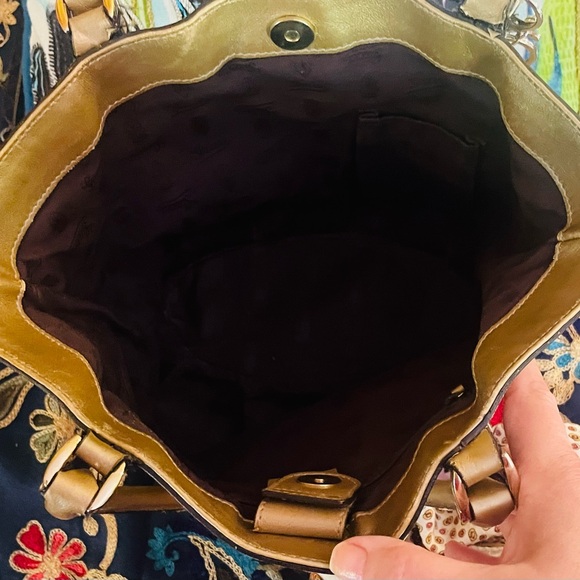 Stunning Gucci Guccisima Crystal Abbey tote & horseshoe cream wallet. Both EUC! - Picture 14 of 16